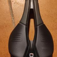 Sella Prologo Proxim W650 performance pas 145