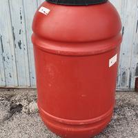 Fusto in plastica 220 litri universale