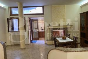 Appartamento Mesagne [SG381VRG]