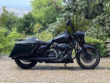 Harley-Davidson Touring Road King Special FLHRXS