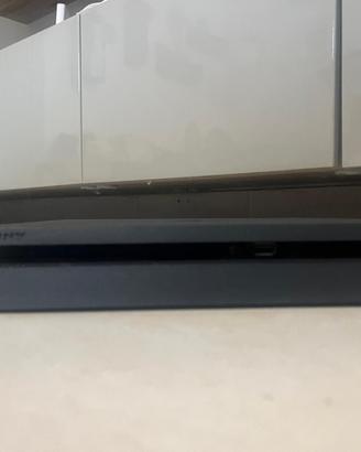 Play Station 4 Slim