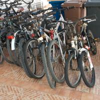 18 Bici ben tenute da uomo, da donna e da bambino