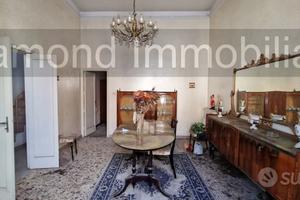 Casa singola con terrazzo a Macchia di Giarre