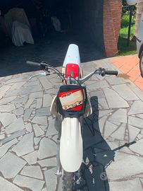 Moto cross Beta R12