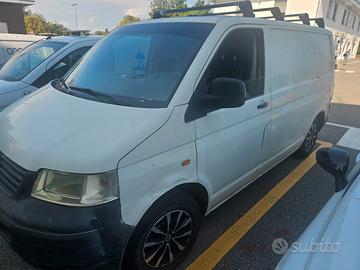 VOLKSWAGEN Transporter 1.9 TDI/105CV PC Furgone