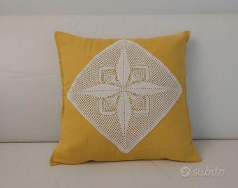 Cuscino 50x50 giallo stile salentino