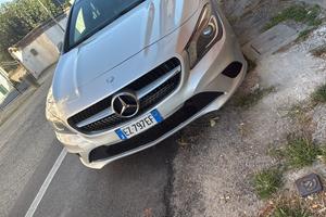 Mercedes cla 220 175cv 2014