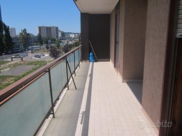 Appartamento libero, 2 camere. Zona Scuola Manzoni