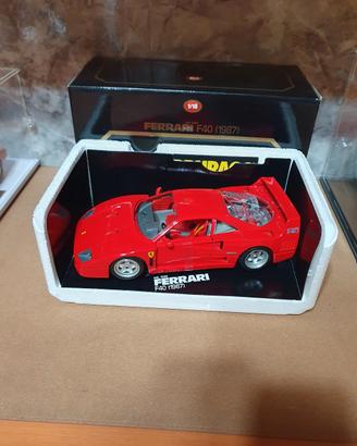 Ferrari F40 Bburago scala da 1/18