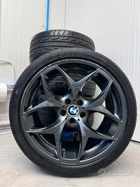 Set gomme e cerchi BMW R21