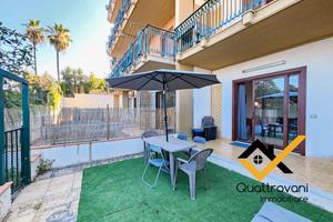 2 Vani Ristrutturato con Terrazzo, Vampolieri