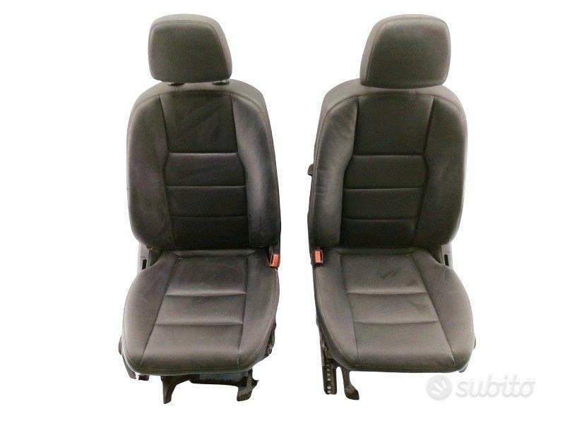 ForGue Pelle Set Coprisedili Protezioni per Mercedes Benz Classe C C180  W204/C220 W204/C280 W204 Confortevole Traspirante Impermeabili Pelle  Completo Interno Accessori, black style : : Auto e Moto