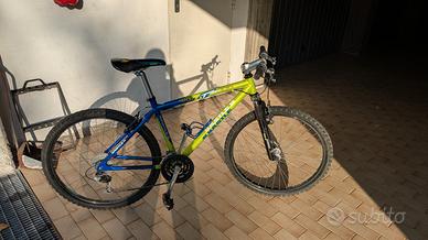 BICI MTB KASTLE SHIMANO
