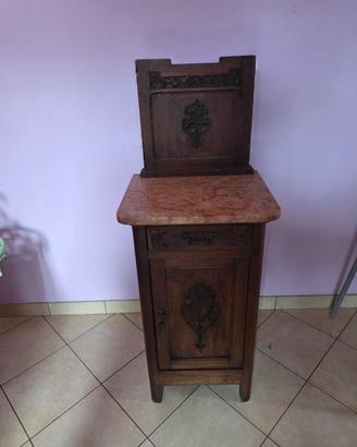 comodino antico