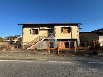 VILLA SINGOLA A GHISLARENGO