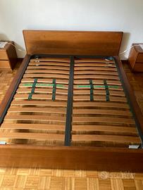 Letto matrimoniale con rete a doghe