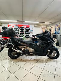 Kymco AK 550