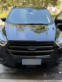 Kuga 2.0 TDCI 180 CV SeS 4WD Powershift Vignale