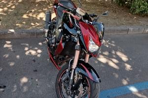 Z750 R black edition
