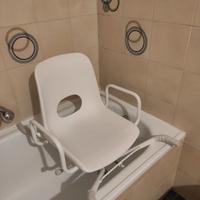 Sedile da vasca girevole per anziani e disabili