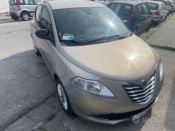 Lancia ypsilon diesel