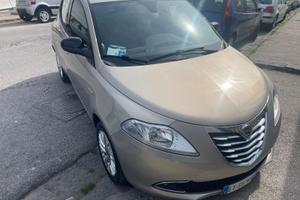 Lancia ypsilon diesel