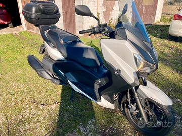 Xmax 400 abs del 2016