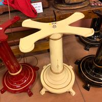 Piedistallo universale avorio per affettatrice