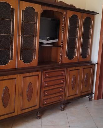 Credenza 