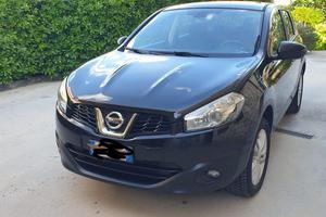 Nissan Qashqai 1.5 anno 2010 colore nero