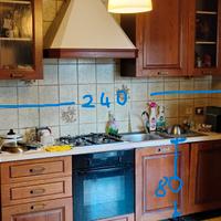 Cucina cm. 240 con forno, fuochi, lavastoviglie