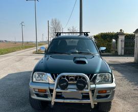 Mitsubishi l200 - 2000