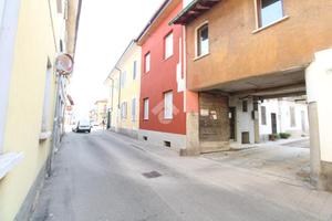 CASA DI CORTE A MAGENTA