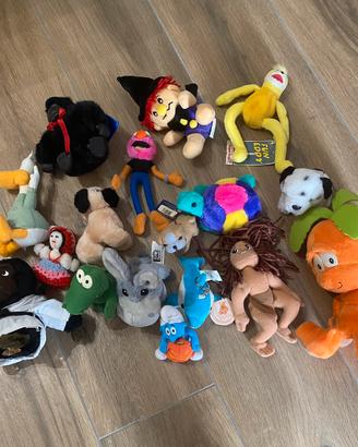 Lotto misto libri, giochi, pupazzi ecc, +di40pezzi