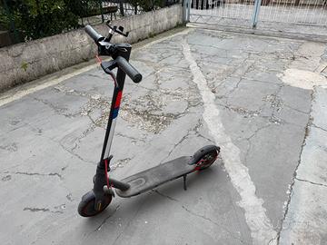 Monopattino elettrico Xiaomi M365 PRO