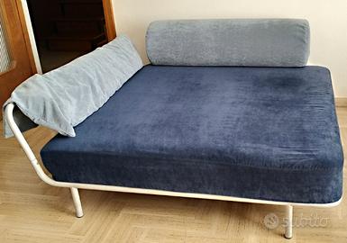 Divano quadrato IKEA