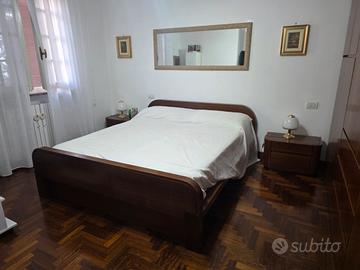 camera da letto completa in noce