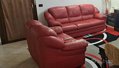 Divani + tappeto rossi