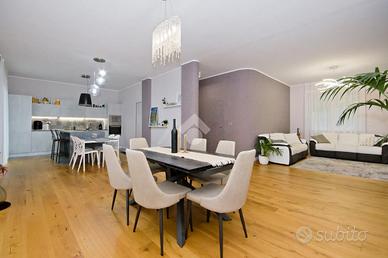 VILLA SINGOLA A PECETTO TORINESE