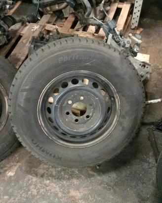 RUOTE SPRINTER 225/75R 16C. 121/120R