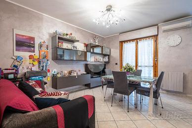 3 LOCALI A GRUGLIASCO