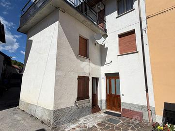 CASA SEMINDIPENDENTE A ZUGLIO