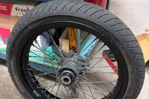 Cerchi motard da 17 ‘