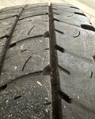 Gomme auto 195/60/16