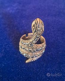 Anello a serpente