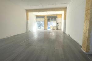 Locale in Via Mongibello Piano Tavola