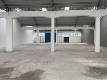 BIBBIANO capannone indipendente di mq 1.100