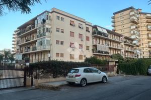 6 LOCALI A PALERMO