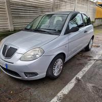 Ypsilon II 2009 1.2 8v Argento