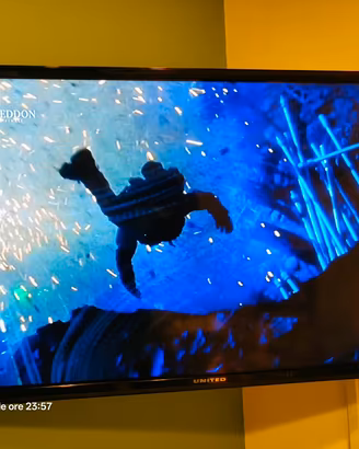 TV 32"  HD 
